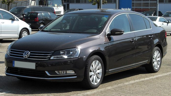 Чи варто брати VW Passat B7 б/у: чесний вердикт, двигуни, ціни, слабкі місця VW Passat B7 коричневий седан