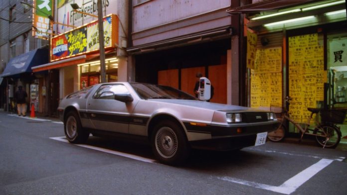 DeLorean DMC-12: історія авто з «Назад у майбутнє» і ціна сьогодні