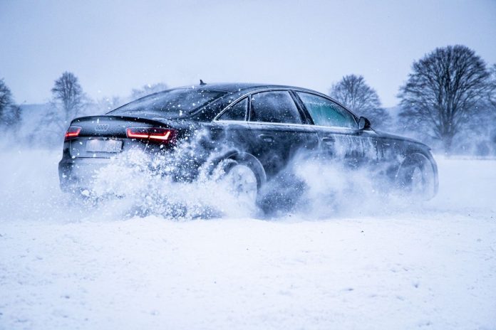 Тиск у шинах VW Golf 7 (2012-2020): таблиця по типорозмірах, зима і повне завантаження Тиск у шинах VW Golf 7 (Mk7, 5G)