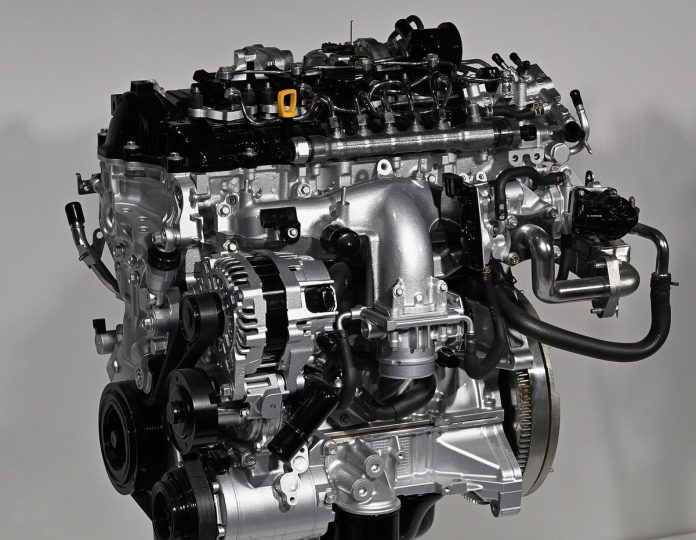 Двигун Mazda Skyactiv-D 2.2: проблеми, росте рівень оливи, чи варто брати