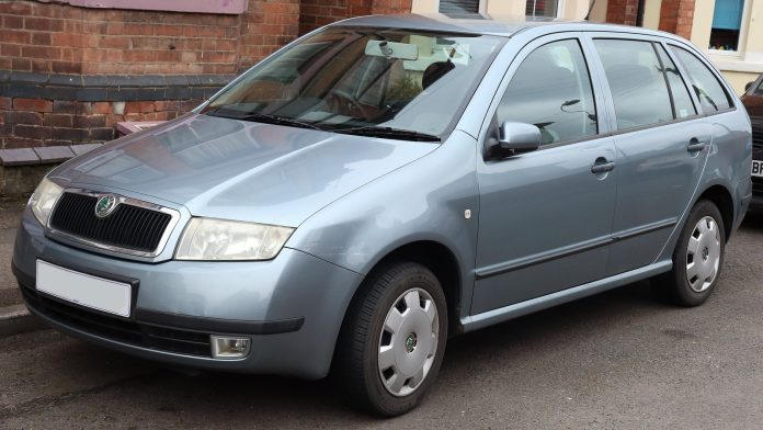 Двигун 1.4 MPI 16V (BBY, BKY, BUD, CGGB): проблеми, два ремені ГРМ, що перевірити Skoda Fabia Combi з двигуном 1.4 MPI 16V